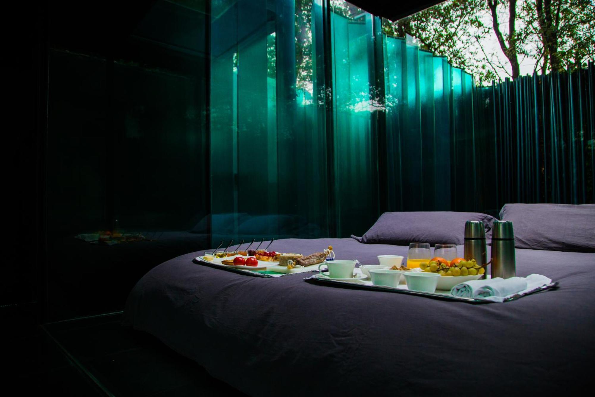 Hostal Les Cols Pavellons Olot Exterior foto